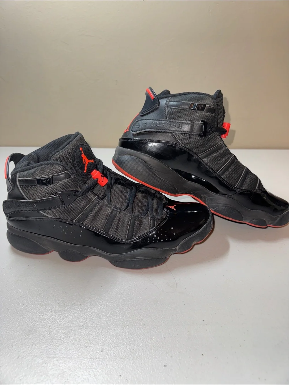 Jordan’s men’s size 11